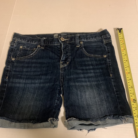 🎉3x$15🎉Mossimo Boyfriend Dark Wash Shorts Size 2 - Picture 7 of 9
